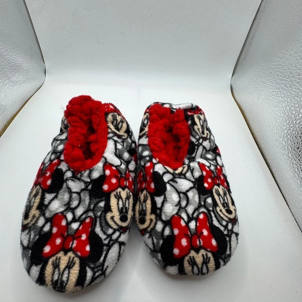 Disney Minnie Mouse Size 5 Red and Black Fleece Slippers